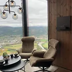 Baugsberget Fjelltopphytter *