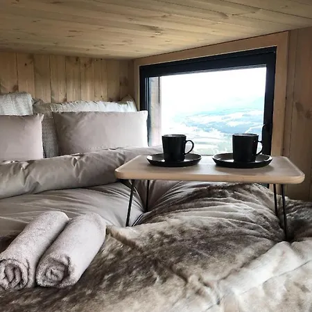 Baugsberget Fjelltopphytter * Alvdal